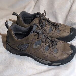 Keen Women's Dry Genoa Peak Hiking Boots